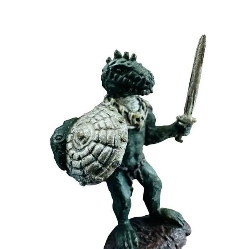 Lizard Man Armor‎ Class 5(4) W/sword Miniature Fantasy AD&D 1970's Hand Painted